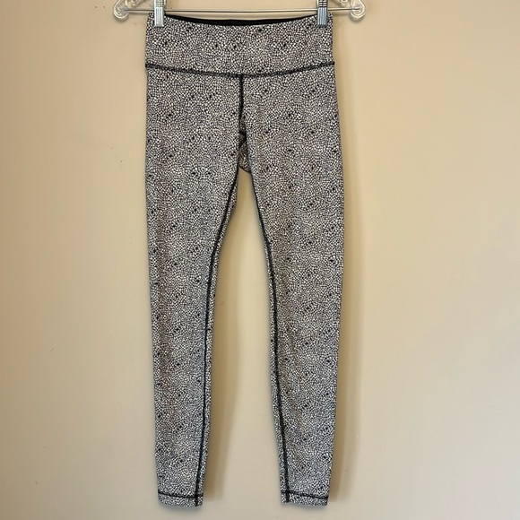 Lululemon Wunder Under Pant in Plush Petal Deep Coal Ghost - Picture 3 of 8